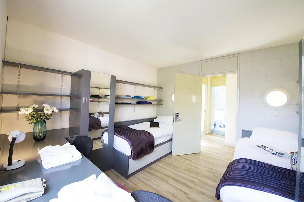 Corrib Village Rooms University Of Galway Exteriér fotografie