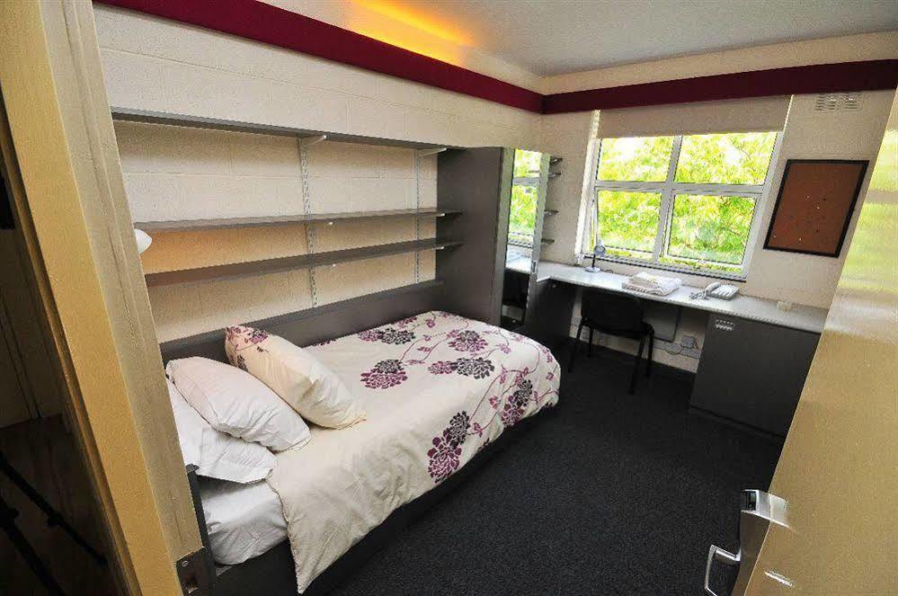 Corrib Village Rooms University Of Galway Exteriér fotografie