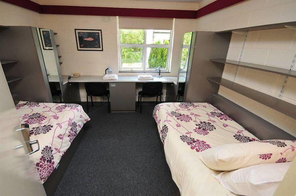 Corrib Village Rooms University Of Galway Exteriér fotografie
